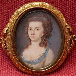 http://www.cerca-trova.fr/14958-thickbox_default/ecole-francaise-du-xviiieme-siecle-portrait-de-femme-en-robe-bleue-miniature.jpg